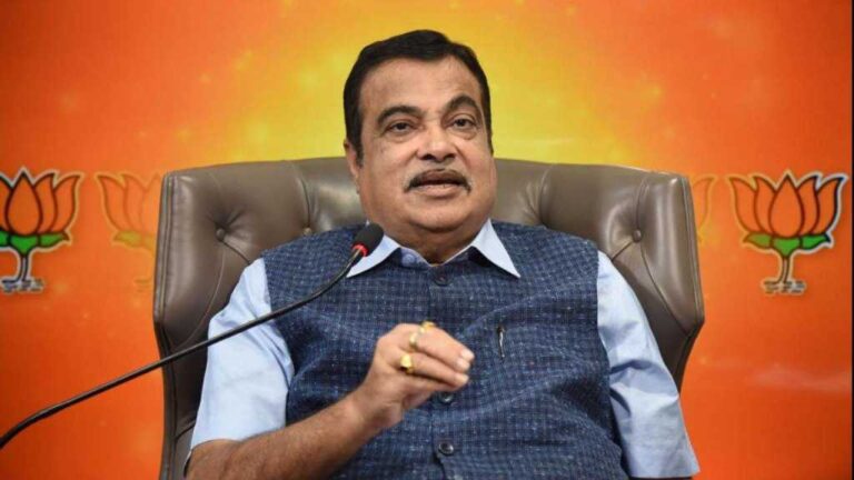 Gadkari recalls how he won a bet with Dhirubhai Ambani over Pune-Mumbai e-way cost