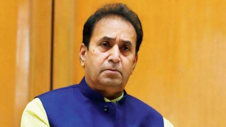 Anil-Deshmukh46