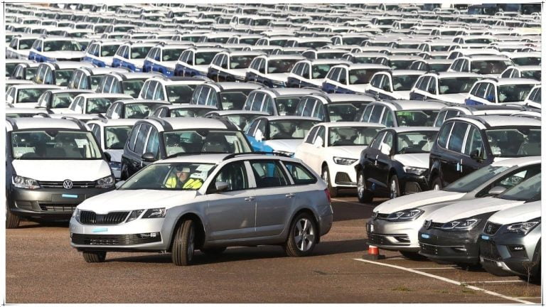 Road transport ministry: Government plans rating of cars from October Road transport ministry: Government plans rating of cars from October