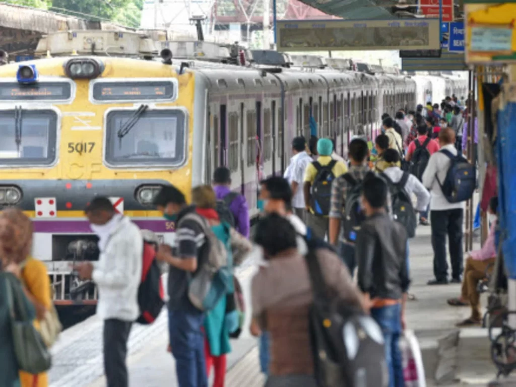 local will run smoothly in between borivali to dahisar