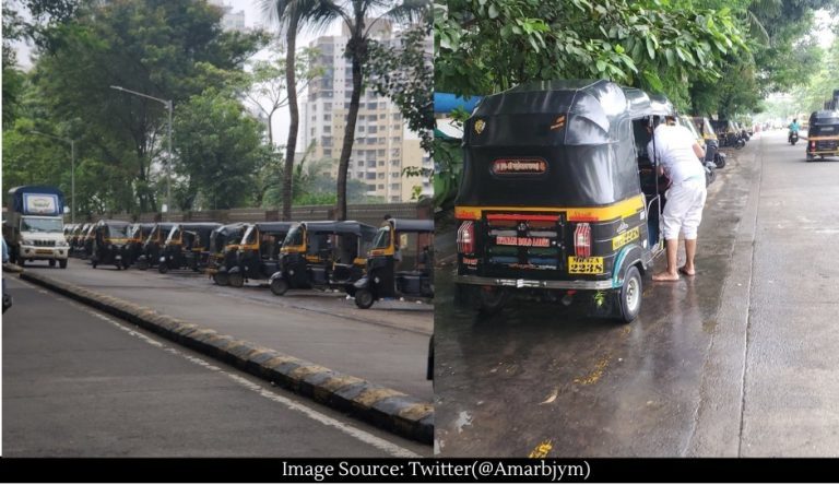 Illegal-auto-rickshaw-parking-cleaning-and-washing-on-road-urinating-on-footpath-at-Borivali-2