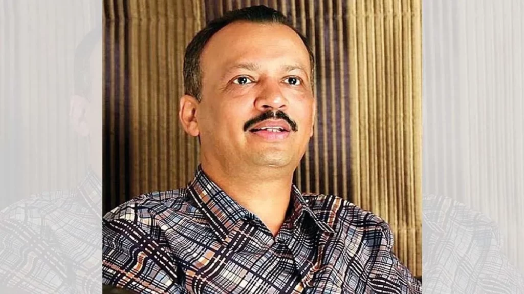 Milind Narvekar sat on MLAs seat in Vidhan Sabha