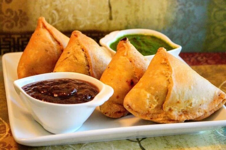 This story about Samosa’s origin will break your heart This story about Samosa's origin will break your heart