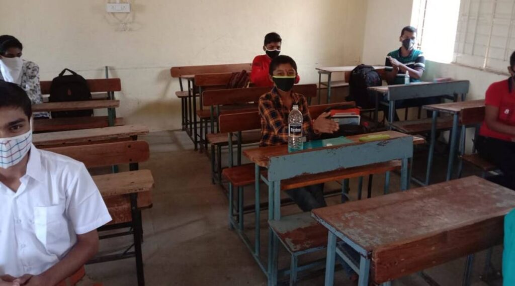 motihari teacher threw student from roof child did not come to school after doing-homework