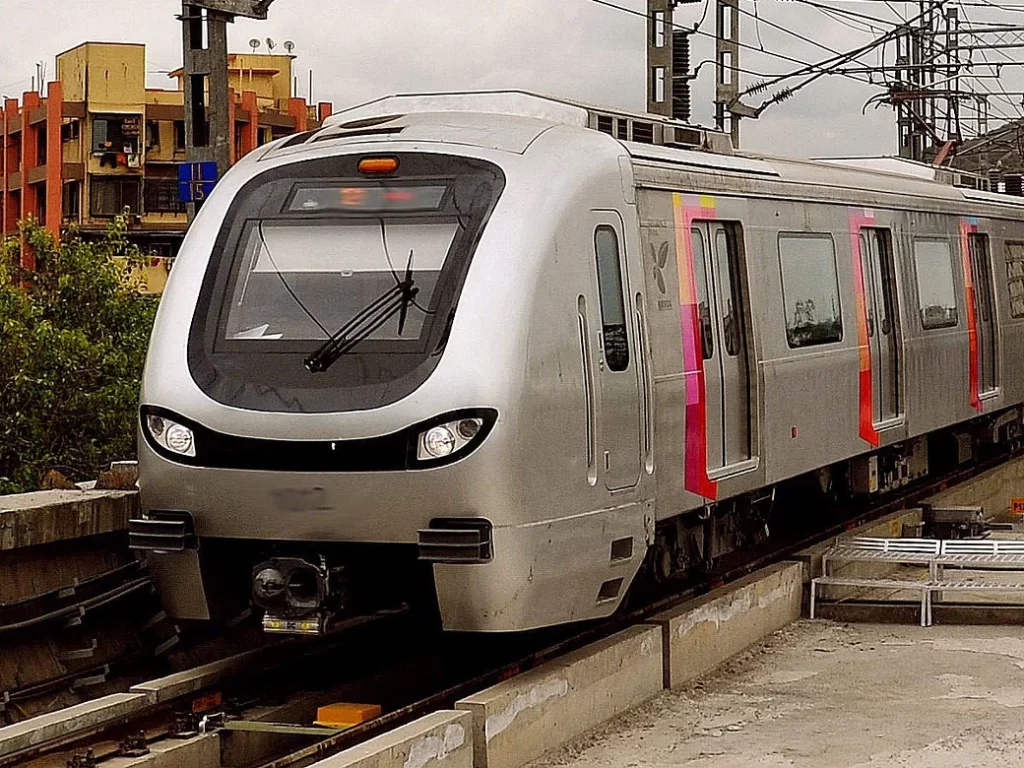 Delhi Metro Viral Video: Young Woman's Fashion Gets Criticised