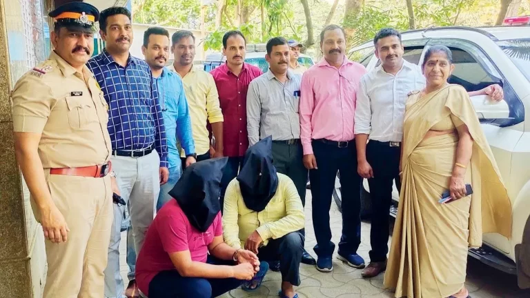 Two-involved-in-thefts-burglary-arrested-gold-worth-over-Rs-12-lakh-seized-in-dahisar-robbery-case