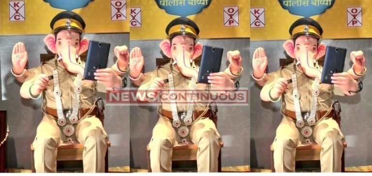 ganppati-idol-dressed-in-police-uniform-welcomes-at-vile-parle-police-station-in-mumbai