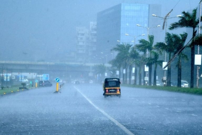 Weather Forecast : Mumbai will get rain in next 3 days Weather Forecast : Mumbai will get rain in next 3 days