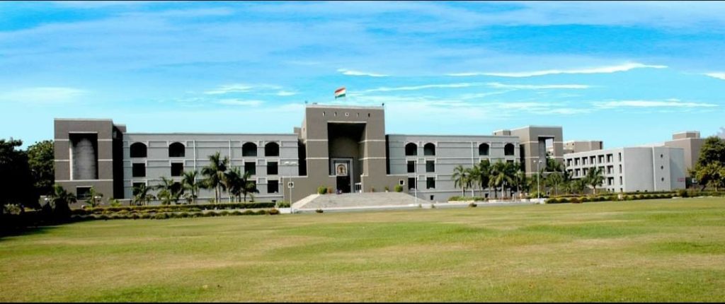 1.5 lakh cases pending in Gujarat high court due to this reason