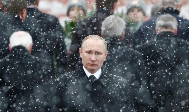 Russian army unable to fight in minus 25 temperature ready to rebel against Putin