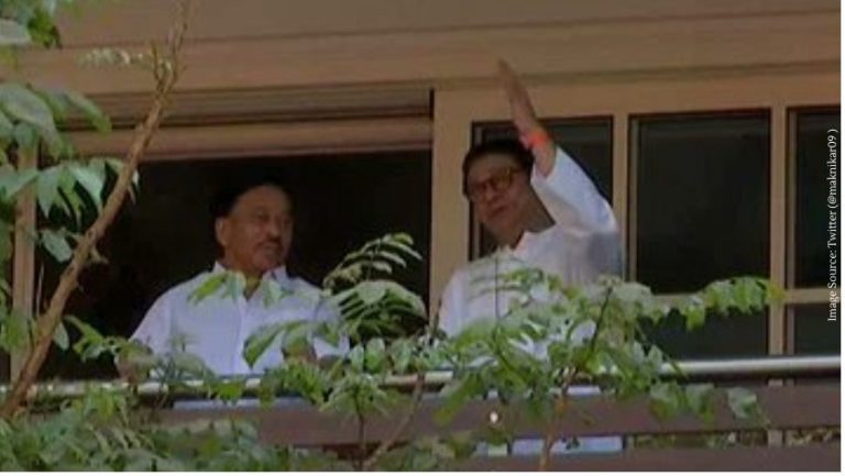 Union minister Narayan Rane meets MNS Chief Raj Thackeray Union minister Narayan Rane meets MNS Chief Raj Thackeray