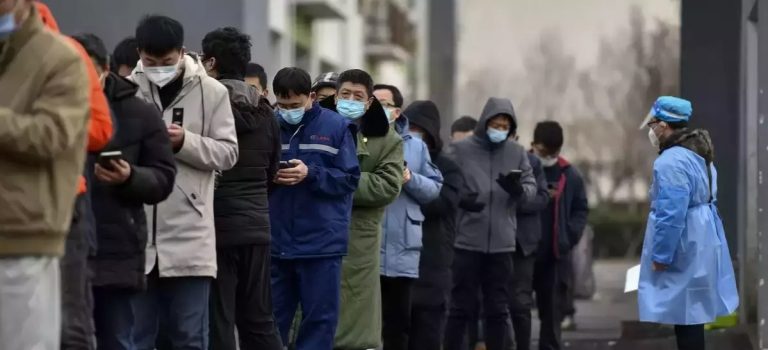 China’s lockdown plans for flu leave many furious China's lockdown plans for flu leave many furious