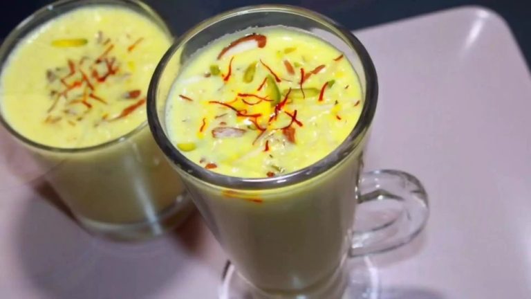Hot Kesar Turmeric milk which increases your Immunity