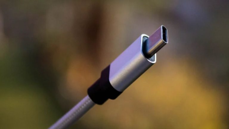 India makes Type-C cable chargers a standard for all electronic devices