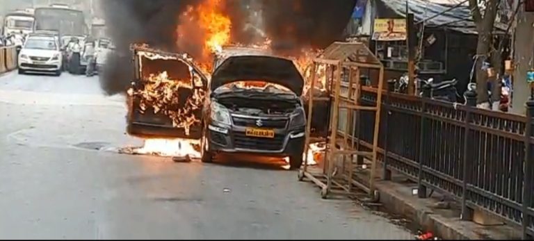 Car fire near shiv sena bhavan in dadar Car fire near shiv sena bhavan in dadar