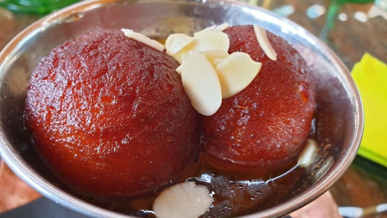 Gulab Jamun Recipe: Make Gulab Jambu like Kandoi at home on Rakshabandhan, check out this easy recipe Gulab Jamun Recipe: Make Gulab Jambu like Kandoi at home on Rakshabandhan, check out this easy recipe
