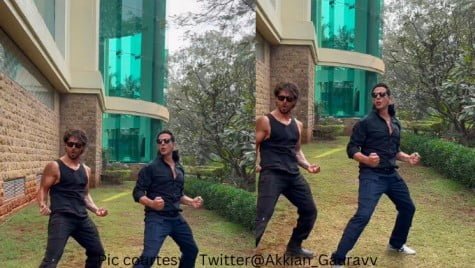 Pic Courtosy – Twitter @RealFirstBuzz (81) tiger shroff and akshay kumar did such a dance on main khiladi people are watching video again and again