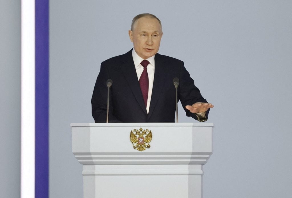 Russia's Putin issues new nuclear warnings to West over Ukraine