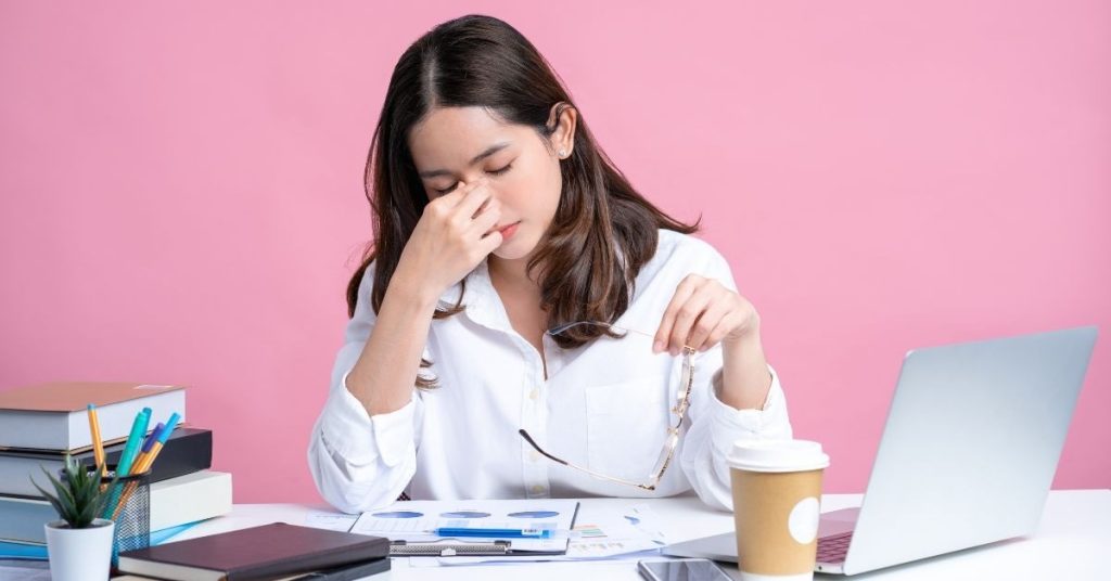 Your body gives in such signals When you are in tension , know how to stay tension free