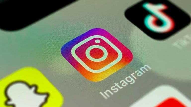 Meta verified blue tick for Facebook and Instagram to cost Rs 1,450 a month on mobile