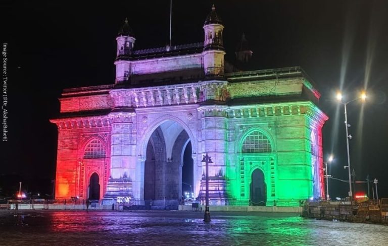 Azadi Ka Amrit Mahotsav light and sound show to be held at Mumbai’s Gateway of India. Check date and timing Azadi Ka Amrit Mahotsav light and sound show to be held at Mumbai's Gateway of India. Check date and timing