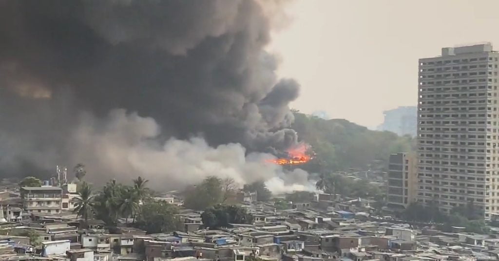 Mumbai: Major fire breaks out in Malad slum, no injuries reported