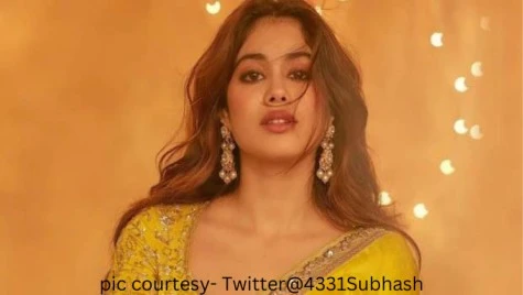 Pic Courtosy – Twitter @RealFirs – 2023-03-06T115543.626 when janhvi kapoor apologized smriti irani for continuously calling her aunty