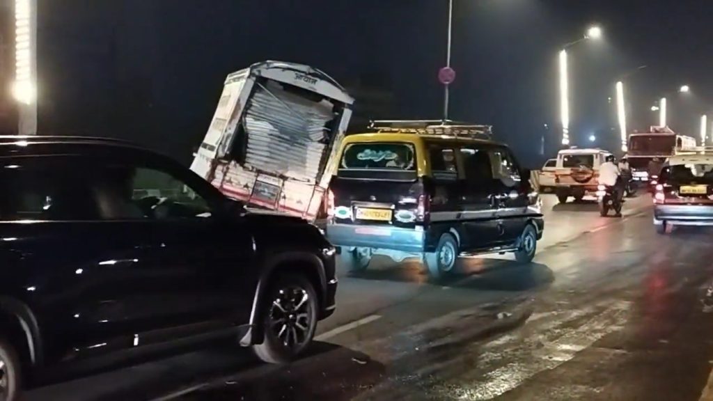 Horrible road accident on Western Express Highway