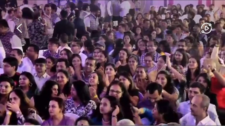 The biggest reunion of former students of Gujarati school was held at kandivali The biggest reunion of former students of Gujarati school was held at kandivali