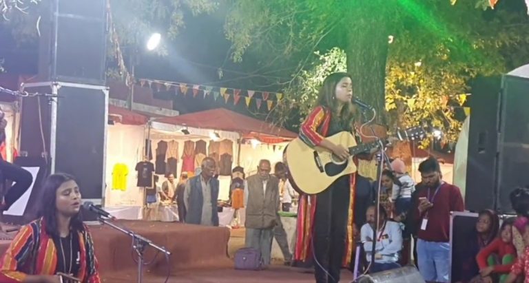 jabalpur girls band at Khajuraho, watch video jabalpur girls band at Khajuraho, watch video