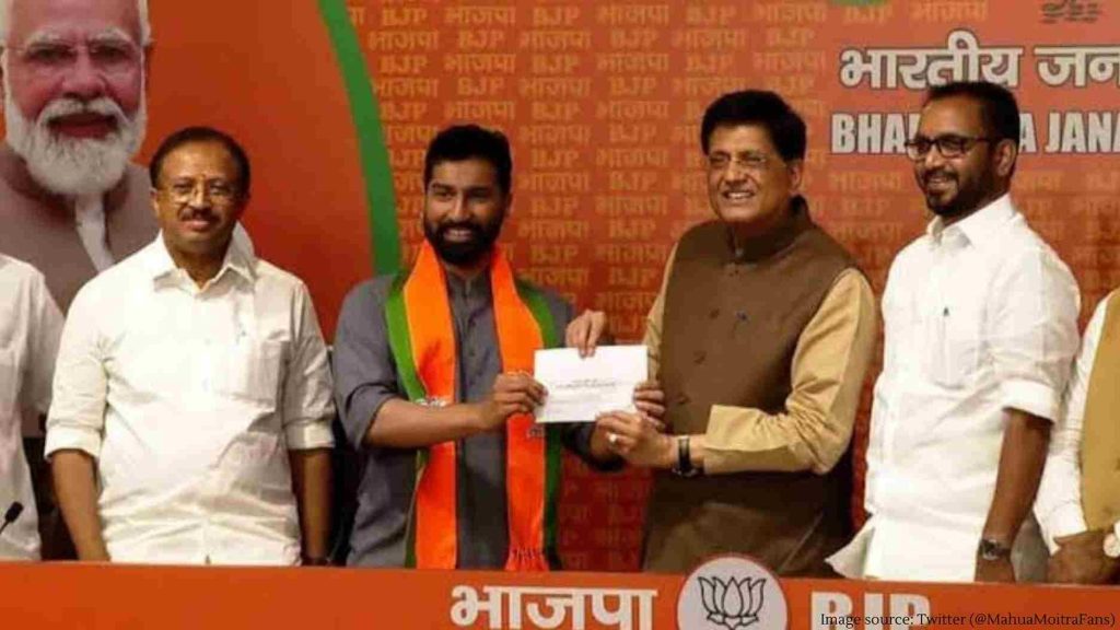 Anil Antony, Congress Veteran AK Antony's Son, Joins BJP Section - state