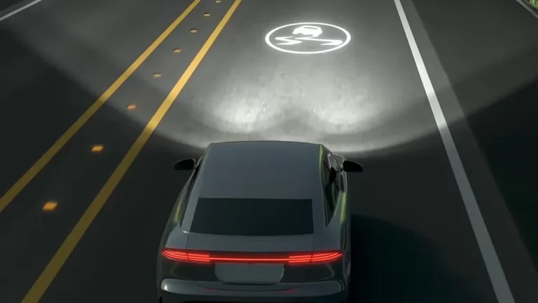 Curb accidents at night! Car headlights will ‘sign’ on the road, this technology is amazing_11zon (1) Curb accidents at night! Car headlights will 'sign' on the road, this technology is amazing_
