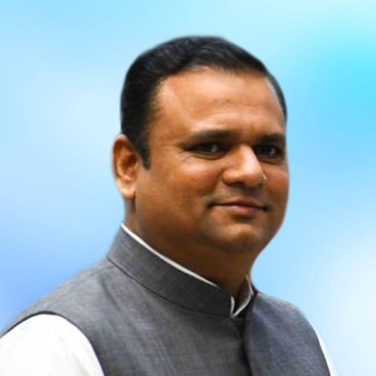 Maharashtra Speaker shows inability to deliver fast judgment on MLA disqualification Maharashtra Speaker shows inability to deliver fast judgment on MLA disqualification