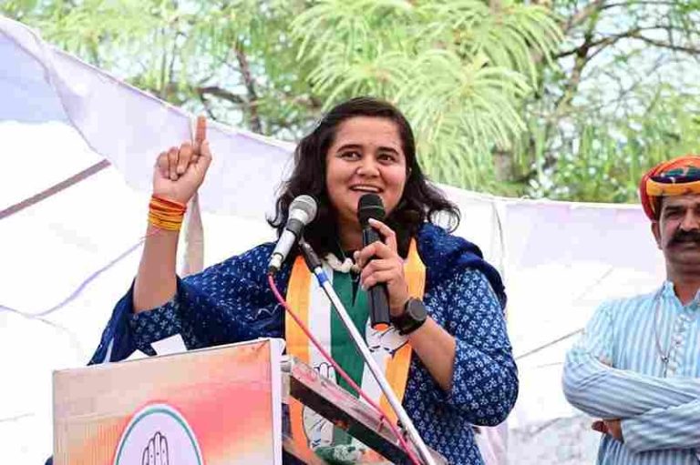 Everest Climber joins congress, MP government removes him from the post of ambassador Everest Climber joins congress, MP government removes him from the post of ambassador
