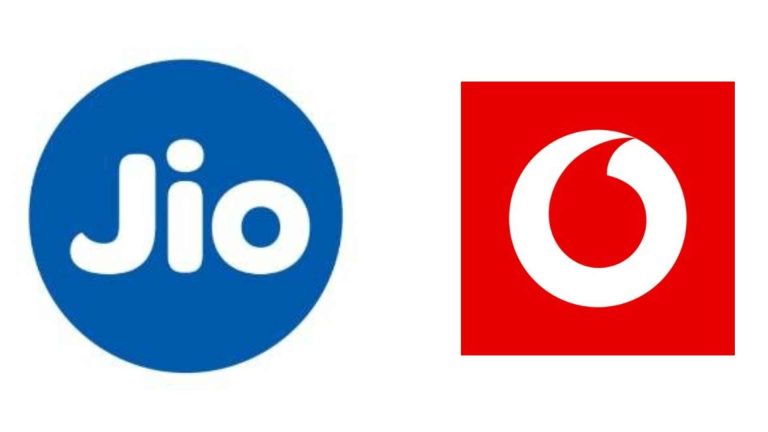 Jio gains customers while Vodafone continue to lose Jio gains customers while Vodafone continue to lose