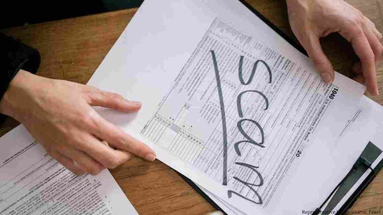 scam of one thousand crore with various banks of mumbai. scam of one thousand crore with various banks of mumbai.