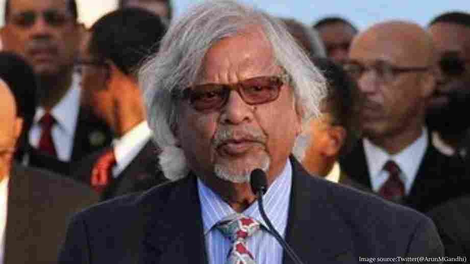 Mahatma Gandhi Grand Son Arun Gandhi Passes away
