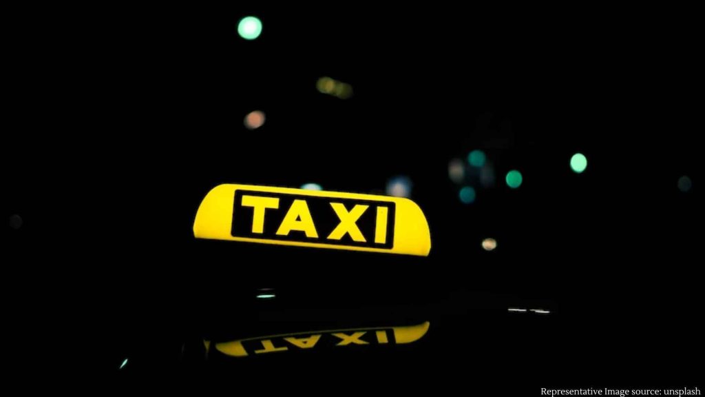 Mumbai police issues fine to thousands of cab drivers