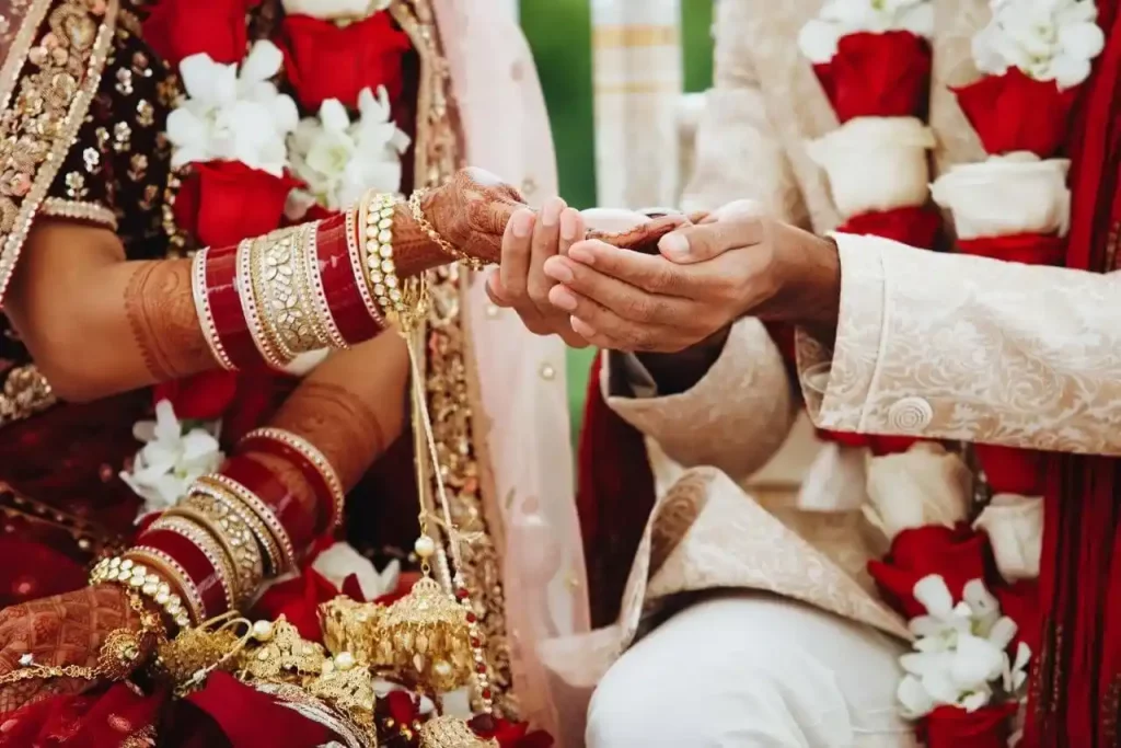 If there is a delay in marriage, then do this small work on this day, soon the wedding drums will sound