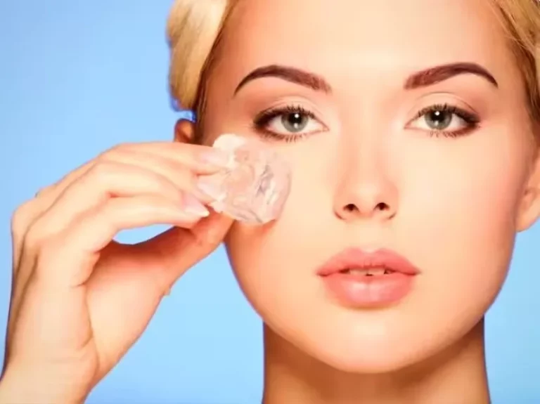 To lighten dark skin tone, apply milk ice cubes on the face daily! prepare like this