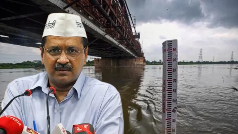 Delhi Yamuna Water Level: Yamuna water level at all-time high, breaks 45-yr record of 207.49m Delhi Yamuna Water Level: Yamuna water level at all-time high, breaks 45-yr record of 207.49m