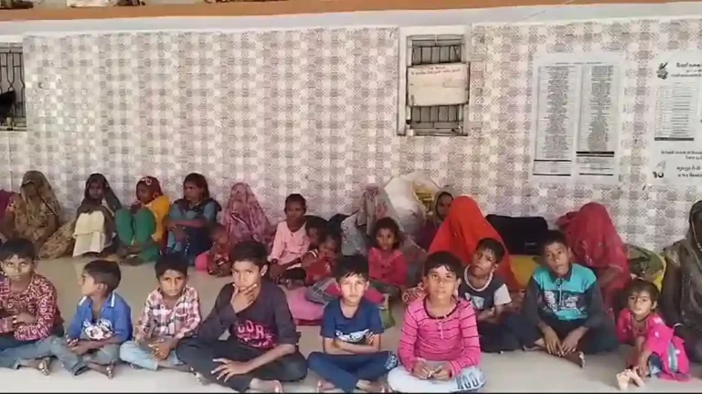 45 Pakistani Hindus arrive in Gujarats Morbi 45 Pakistani Hindus arrive in Gujarat's Morbi