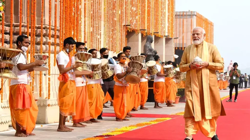 Parties are based on religion: BJP will build 14 temple corridors, Congress also in 'saffron' color