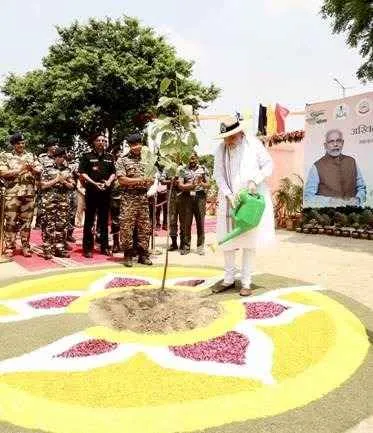 Union Home Minister Shri Amit Shah today planted 4 crore tree at CRPF Group Center in Greater Noida, Uttar Pradesh.