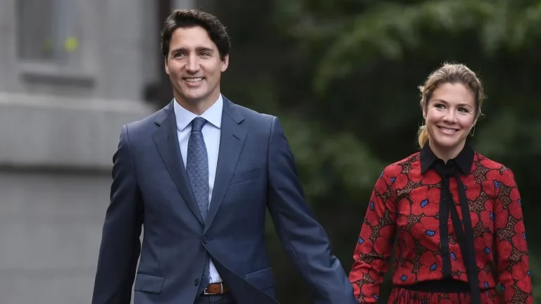 Canada: Canada PM Justin Trudeau, wife Sophie to split after 18 years of marriage, netizens says ‘following father's footsteps’