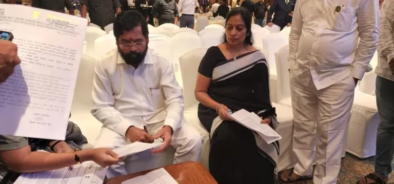 MLA Geeta Jain: MLA Geet Jain has written a letter to CM Eknath Shinde. This demand was made in a letter