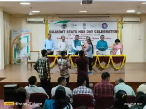 Krishnaben Chowdhury, daughter of Andhatri village of Mahuva taluka, shined at state level in Rangoli competition.