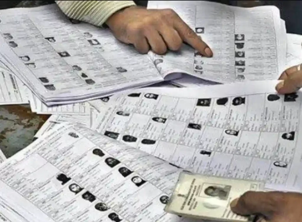 Voting: You also have to make corrections in the voting list: then you can apply from 17 to 30 October