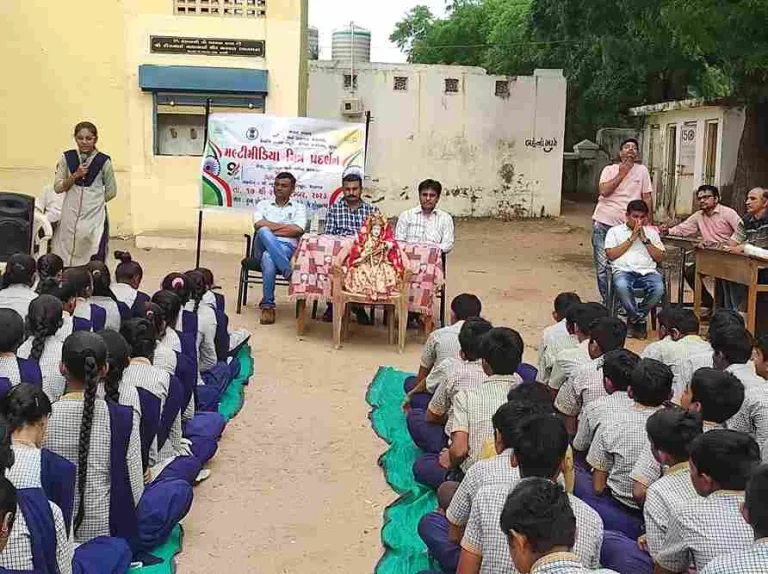 A five-day multimedia exhibition at Tarnetar Mela on "9 Years - Service, Good Governance and Poor Welfare".