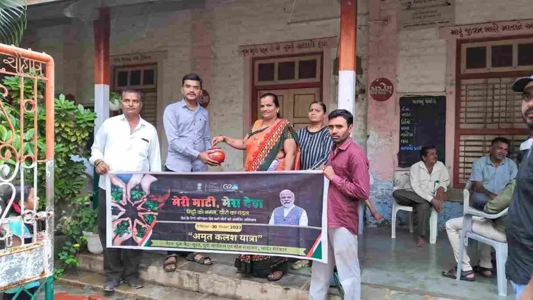 Various programs organized by Nehru Yuva Kendra Surat on the occasion of Vikas Day.